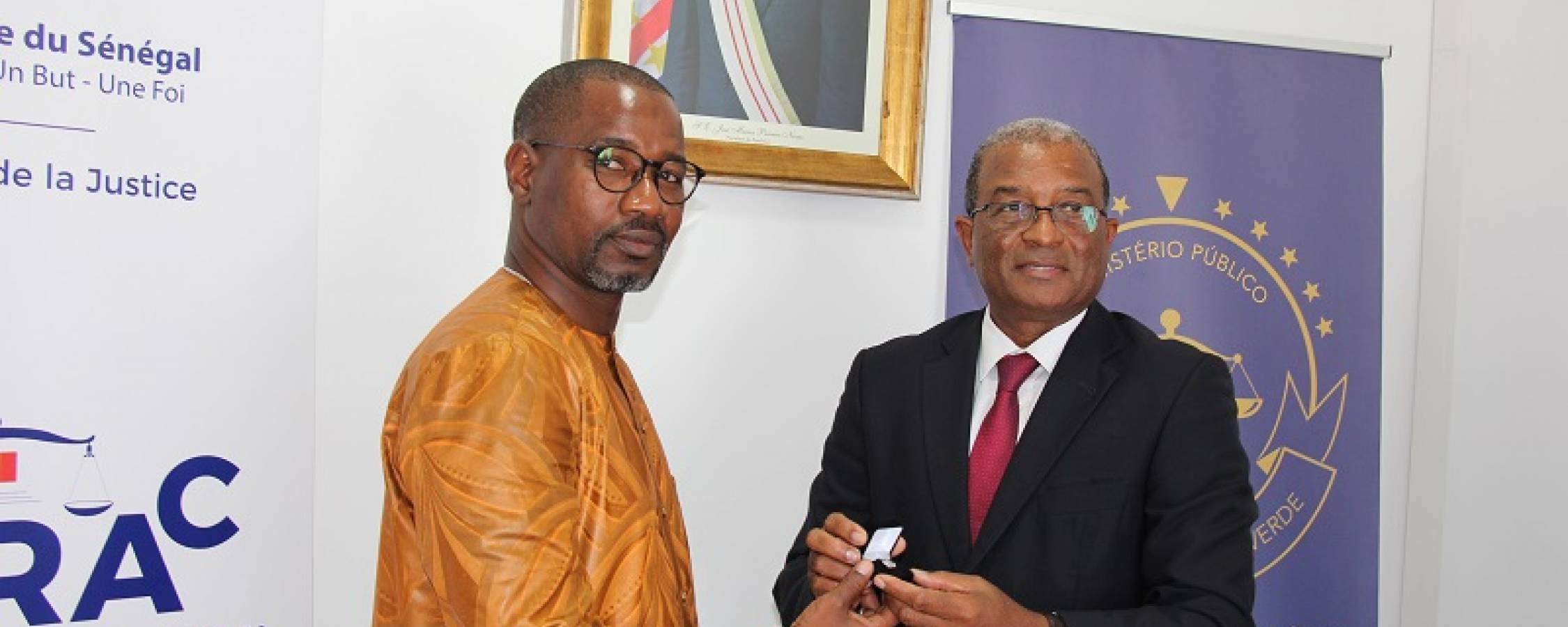 PGR recebe visita de cortesia de uma Delegação do Gabinete Nacional de Recuperação de Ativos Criminais do Senegal